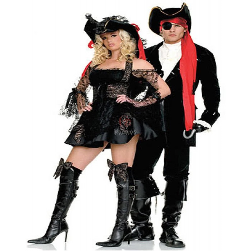 Couples Pirate Hallo...